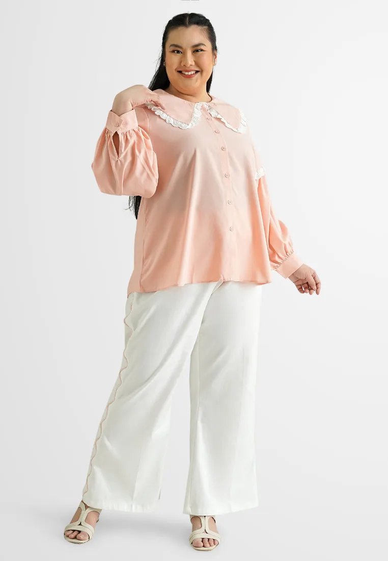 Ayla Bib Collar Dolly Button Top