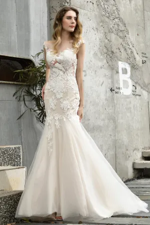 Charming Lace Sleeveless Mermaid Wedding Dresses