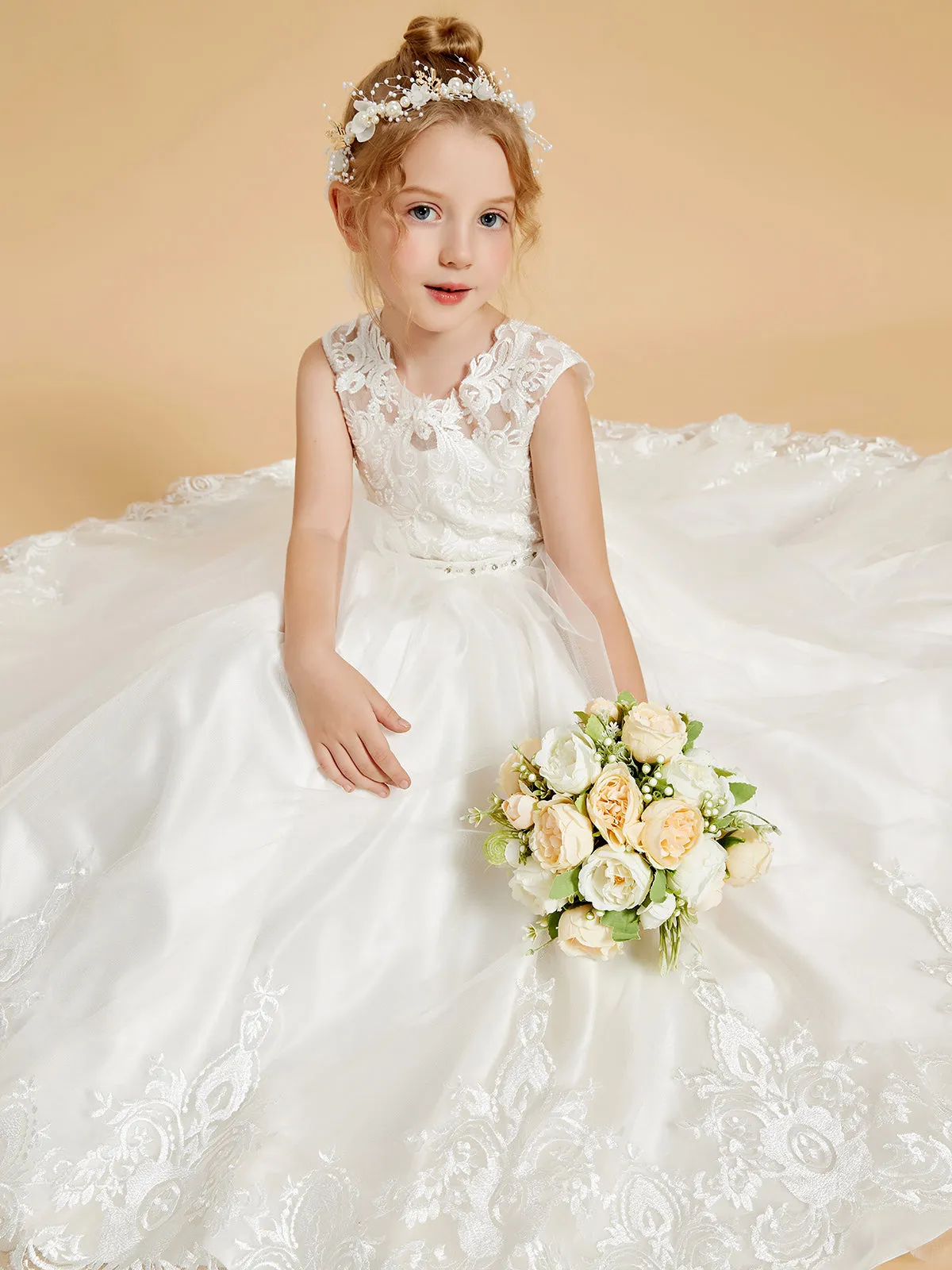 Charming Sleeveless Flower Girl Dresses with Lace Applique