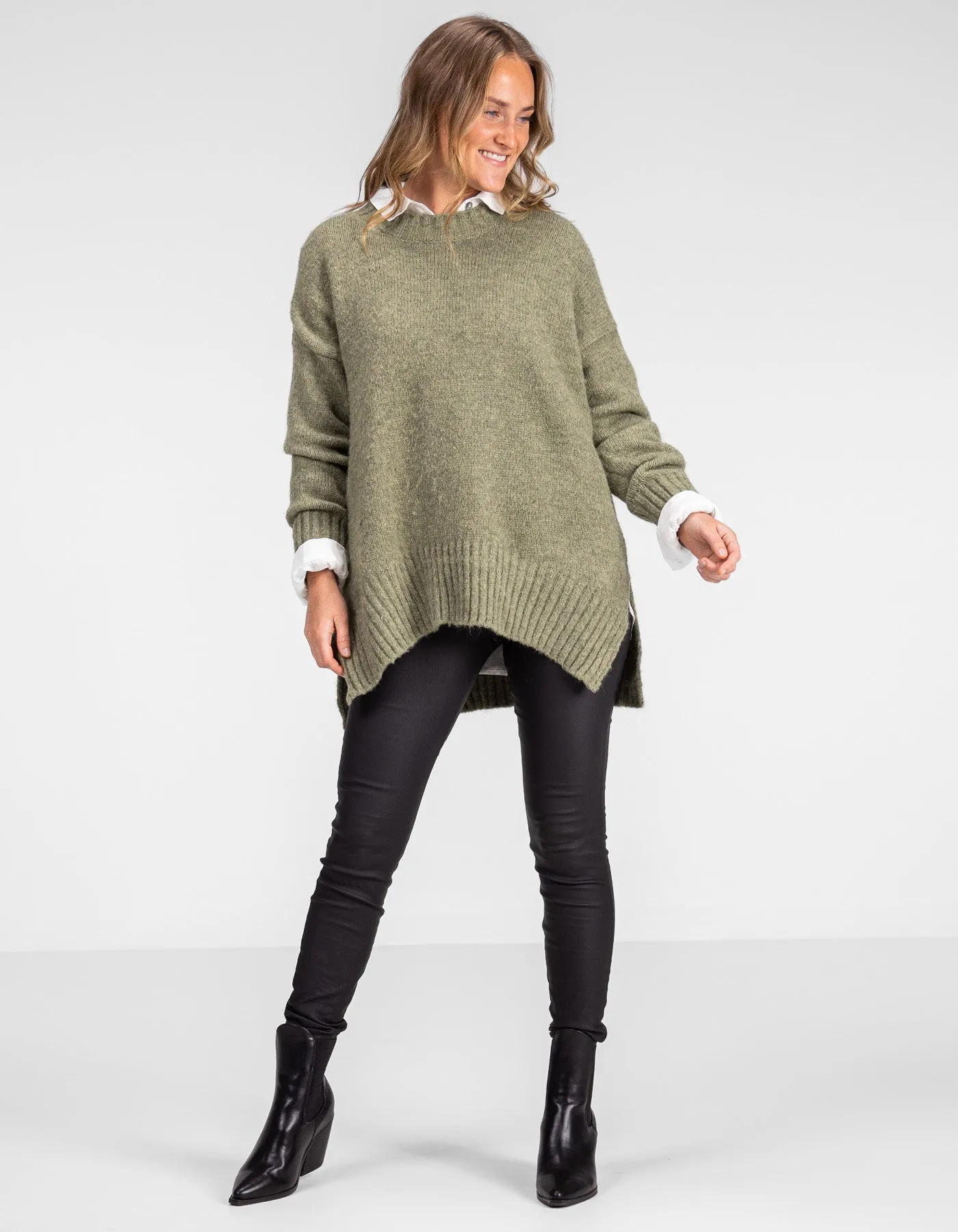 Julia Crew Neck Knit Jumper in Olive