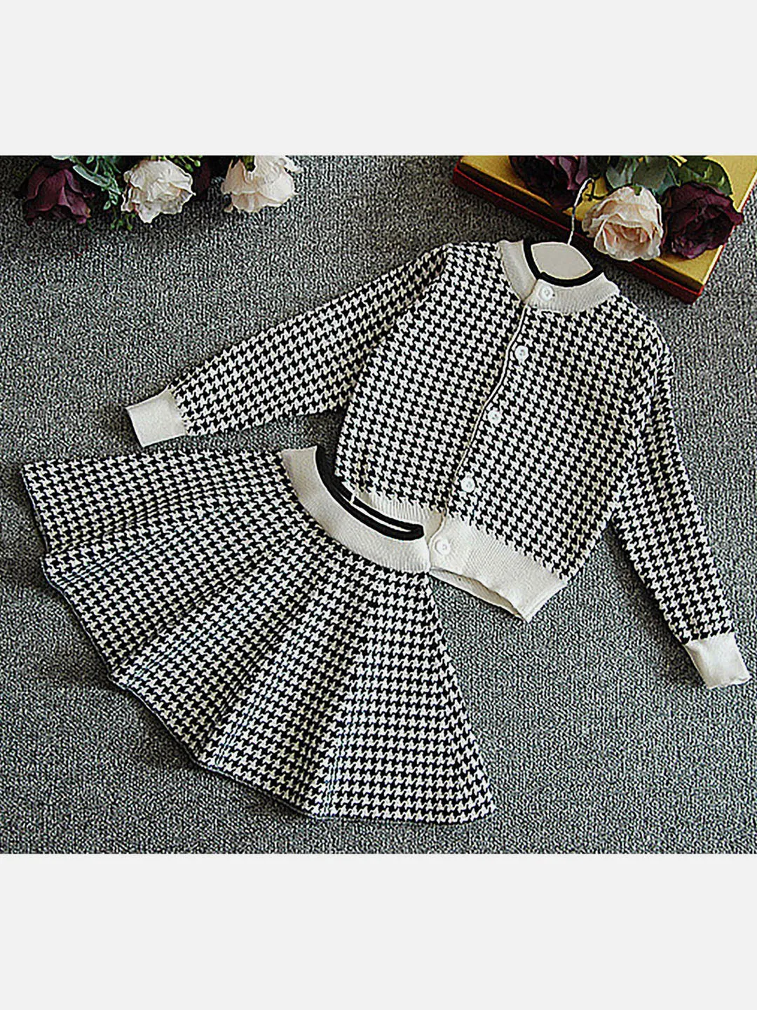 Little Surprise Box Black Houndstooth 2 pcs Cardigan & skirt Winterwear set for Girls