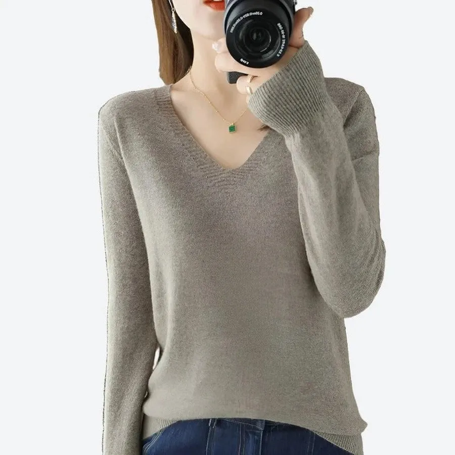 Quality Soft Knit V-Neck Sweaters