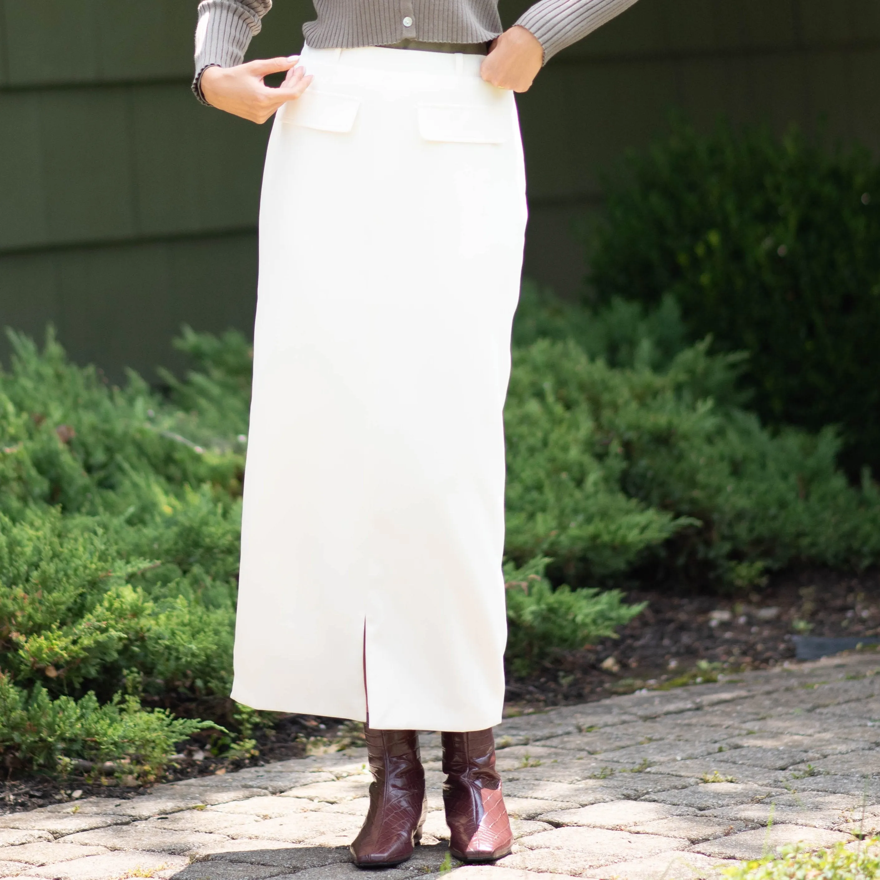 Tuxedo Skirt | White [Final Sale]