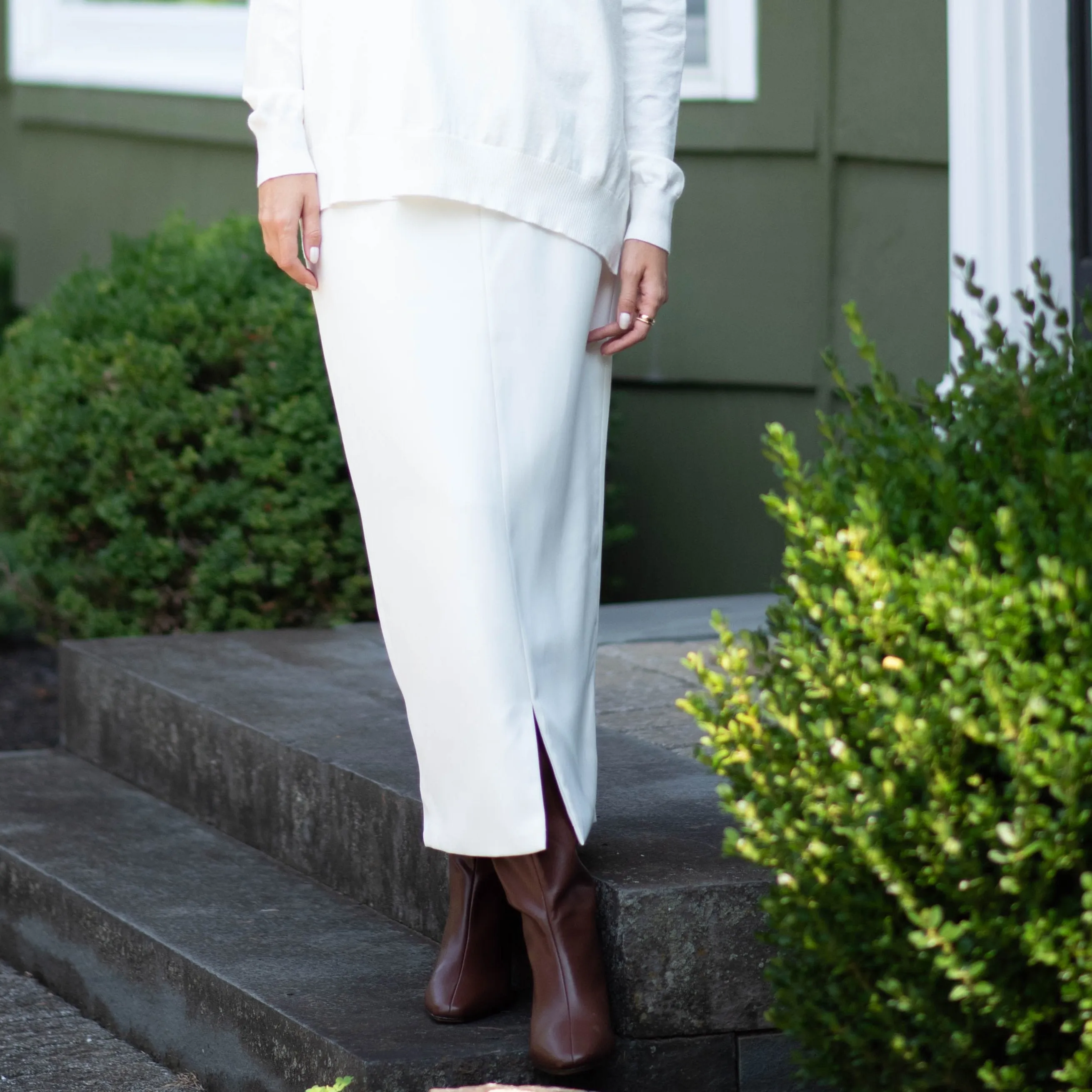 Tuxedo Skirt | White [Final Sale]